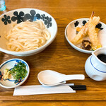 讃岐うどん 本格手打 てつ家 - ぶっかけうどん大 えびちくセット