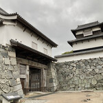 橙 - 潮見櫓と下之橋御門