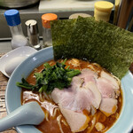 横濱家系ラーメン うめ鬼 - 