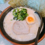 濃厚とんこつ 金沢家 - 