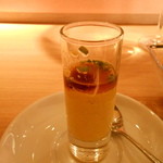 4 Seasons LDK - 自家製かぼちゃの豆腐　容器がおしゃれ