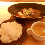 4 Seasons LDK - ぶりと大根の煮魚定食