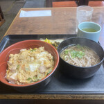 三福 - 親子丼(ミニそば付) 650円