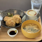 LIVING CAFE mam marche - 牛トロmamプレート　1,350円。