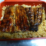 いな妻 - うな重　中＠１，６００