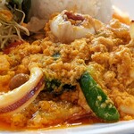 タイ料理ピン・タイ - 