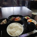 Gp Shokudou - 刺身定食