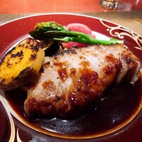 コントワール ミサゴ - ⚫松坂ポークのソテー  赤ワインソース