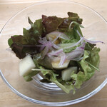 神戸湊町伽厘 - 「ラ・フランスのサラダ＆オレンジドレッシング」。