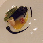 アコルドゥ - 2012.09　イカ墨のフィディア
      サフランのジュレとイカ