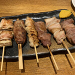 串兵衛 - 鶏豚串 塩 6本セット
            ねぎま、つくね、ぼんじり、かしら、ばら肉、はらみ