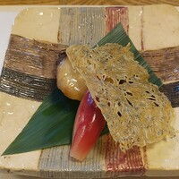 季節のお料理 辻むら - 鰆の上には畳いわしの丸揚げ