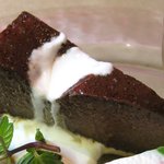 fino - (09/6夜)イタリアピエモンテ州の郷土菓子「ボネ」をアップ