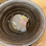 鮨 由う - 平目　煎り酒