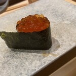 鮨 由う - イクラ