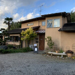 窯焼きパンの店 酪 - 外観