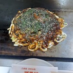 Okonomiyaki Puraza - うどん入りのダブル(2玉)