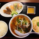 Minato - セットF（海鮮のフォー丼・生＆揚げ春巻き）