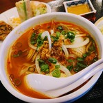 Minato - セットF（海鮮のフォー丼・生＆揚げ春巻き）