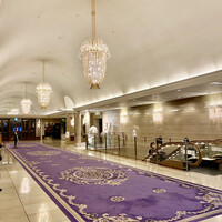 ビュッフェ＆カフェレストラン ナイト＆デイ - ホテル2階の美しい廊下