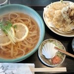 Mikamo - 鶏天うどん♡750円( ´艸｀)