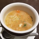 ビストロ石川亭 - 温かい田舎風野菜のブイヨンスープ