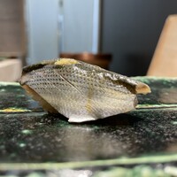 鮨 権左衛門 - 小肌