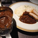 洋食 つばき - 雪月花カレーライス(1,800円)と金華豚ロースカツレツ(2,500円)