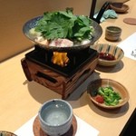 くずし かっぽう 中じま - 鮟鱇と牡蠣の小鍋立て