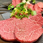 本格肉料理 丸小 - 