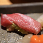 寿司栄 - 大トロ