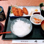 Kaisen Douraku Ikiiki - カキフライ定食(カキフライ,お刺身,ごはん,茶碗蒸し,小鉢,漬物,みそ汁)