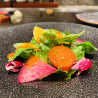 ステーキ＆ワイン シュバルージュ - サラダ