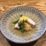 Tsujimasa - 海老芋と鱈子炊き合わせ