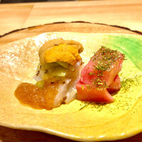 和食割烹 やまぼうし - 雲丹と昆布締め真鯛と鮪、歯応えのあるハヤト瓜