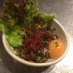 Nama Tsukune Genya - 名物料理『鶏もつに』2時間かけてじっくり炊き上げたお料理です。お酒との相性も抜群です