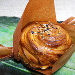 ｐａｔｉｓｓｉｅｒ DANDELION - スイートポテト　￥１８５　サクサクのパイ生地