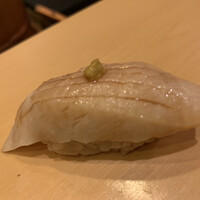 鮨駒 - カジキ。3週間熟成。
