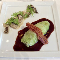 メゾン ポール・ボキューズ - 牛頬肉とフォアグラのルーロー