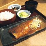 Sanchokusengyoto Nihonshu Uo - 2001馬_さばの味噌煮定食