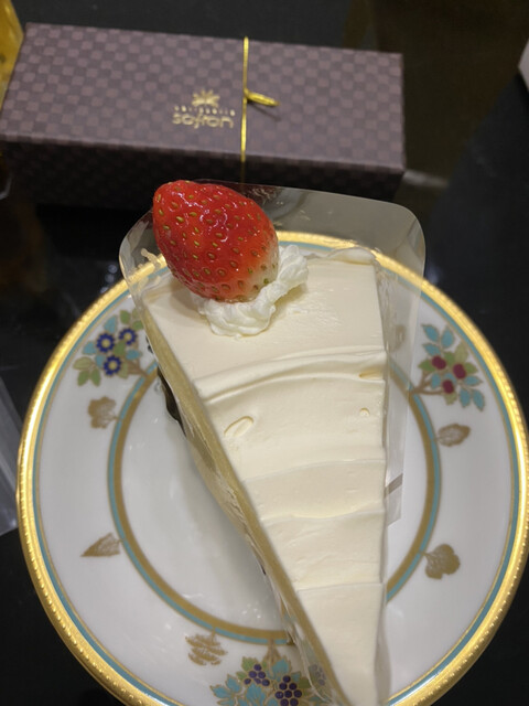 Yogashi no Saffron Terada Machi Ten photo 3