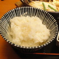 香川 - 硬めに炊かれたご飯。お代わりしたかったなぁ