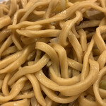 野菜みそラーメン 鬼首 - 豚ラーメン カタカタオーダーの麺