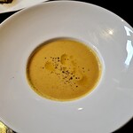 ブランジーノ アキタ - ニンジンのスープ