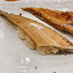 にぎり鮨 一五〇 - 煮穴子(塩)