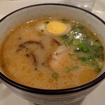 秀ちゃんラーメン - ラーメン小のアップ