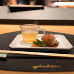 zawashimbaijouetsuyasuda - 「カマスの炙り寿司」「玄米入りお出汁」