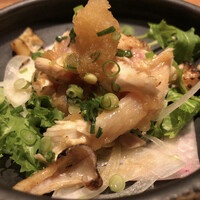 飯家 くーた 銀座二丁目店 - 地鶏たたき