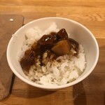 台湾小籠包 圓園 - ミニルーロー飯