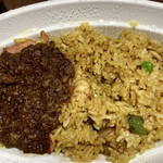 珊瑚礁 - バカッ　ライスはそこまでカレー感が強くない